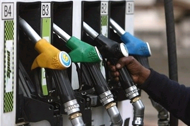 NNPC to sell petrol at cost for 30 days. What it means for your fares and pump price